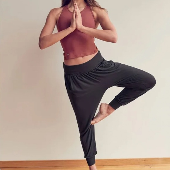 Athleta Studio Joggers - Picture 3 of 4
